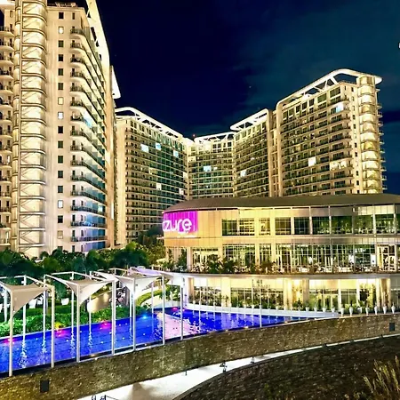 Azure Urban Resort Staycation Wcg