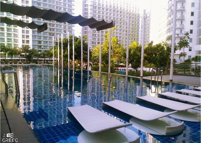 Azure Urban Staycation Wcg Aparthotel *