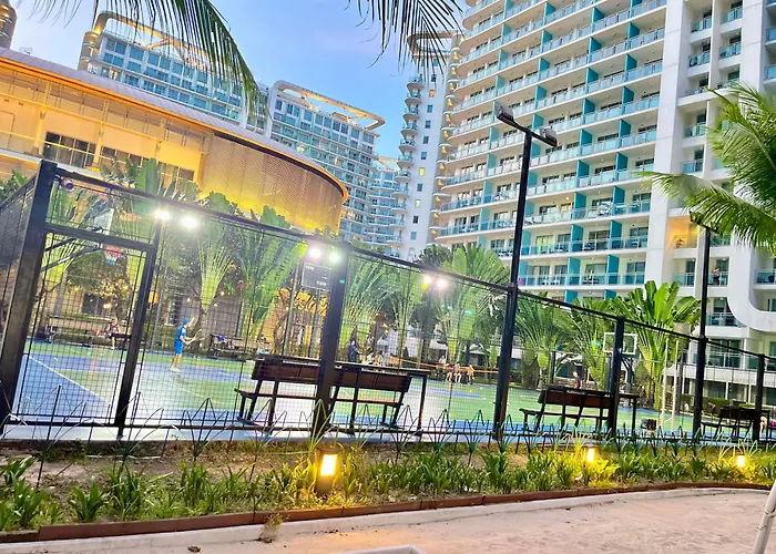 Aparthotel Azure Urban Staycation Wcg Manila